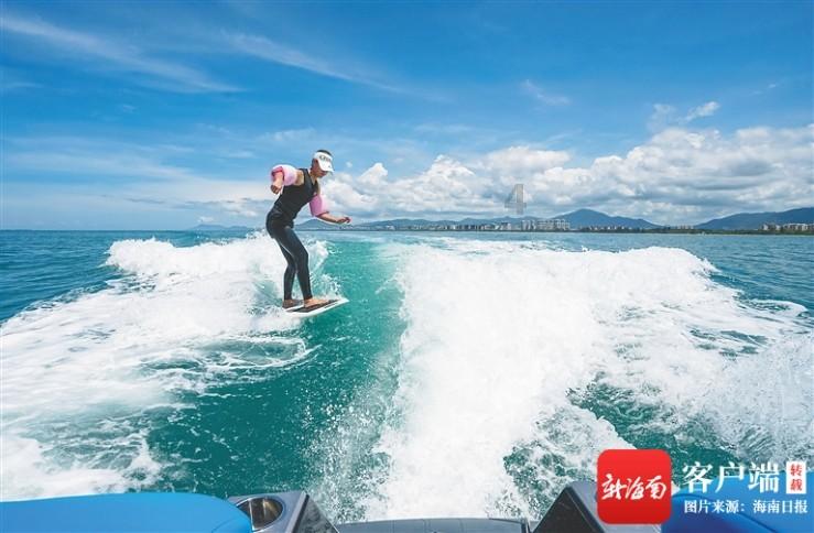 生活中遇事不要纠结，没有什么问题最不能解决的，但需要付出一定代价！有得就有舍，有舍就有得！游戏画面