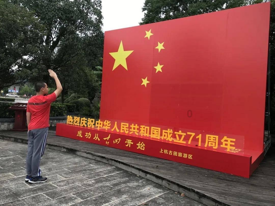 超奥特曼之战