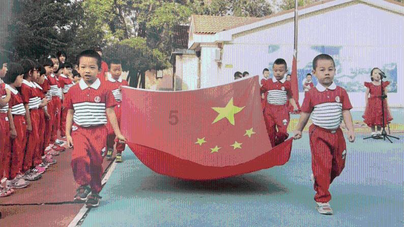 “重庆姐弟坠亡案”2名被告被执行死刑,孩子生母:将去骨灰安放地把消息告诉孩子