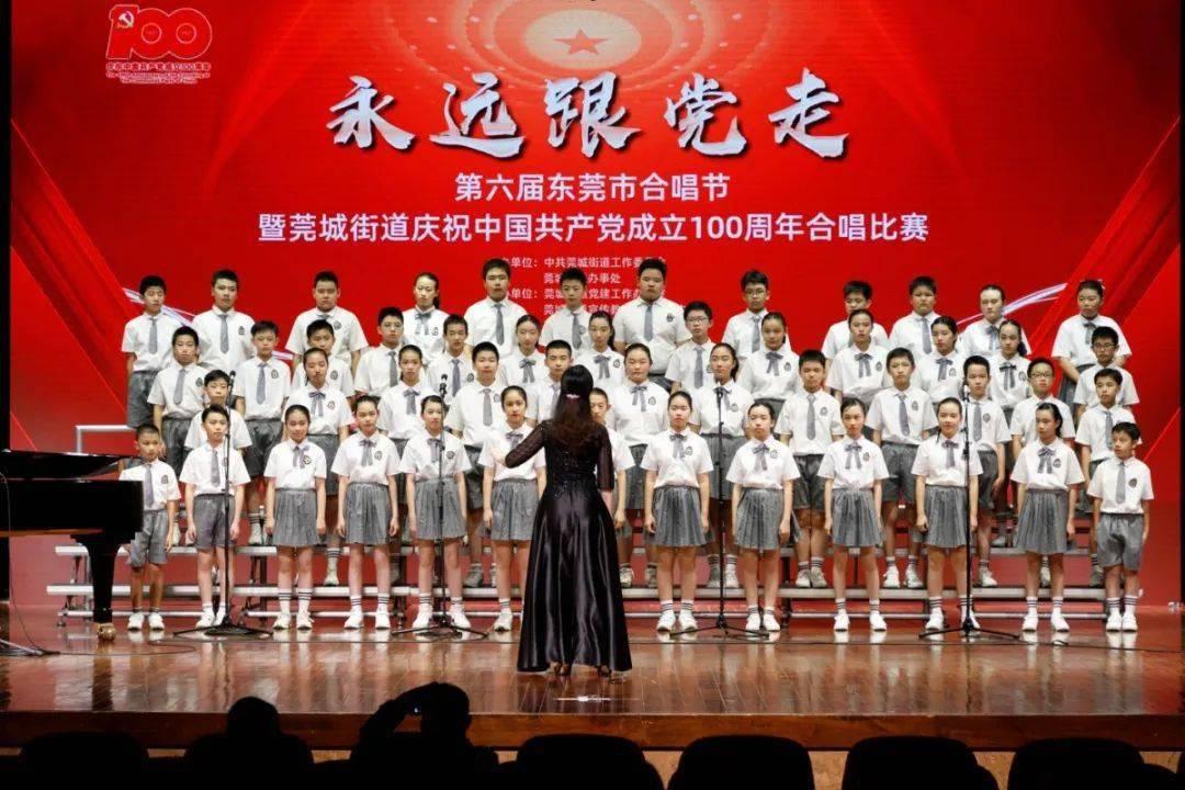 县人大常委会召开乡镇人大工作汇报会