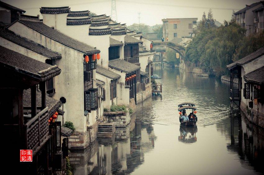 逃离办公室房间